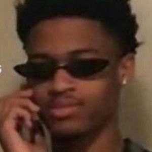 Meet your Posher, Thomas